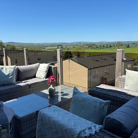Ribble Valley Lodge Retreat Gisburn Exterior foto